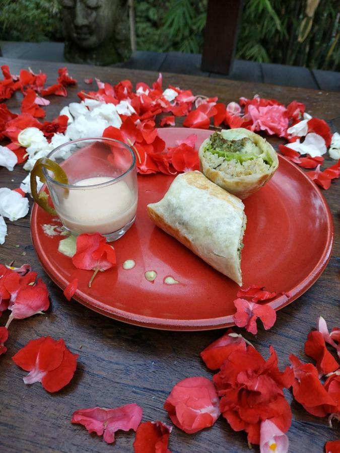 Lounge Eco-boutique Bali Dacha